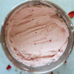 easy strawberry buttercream